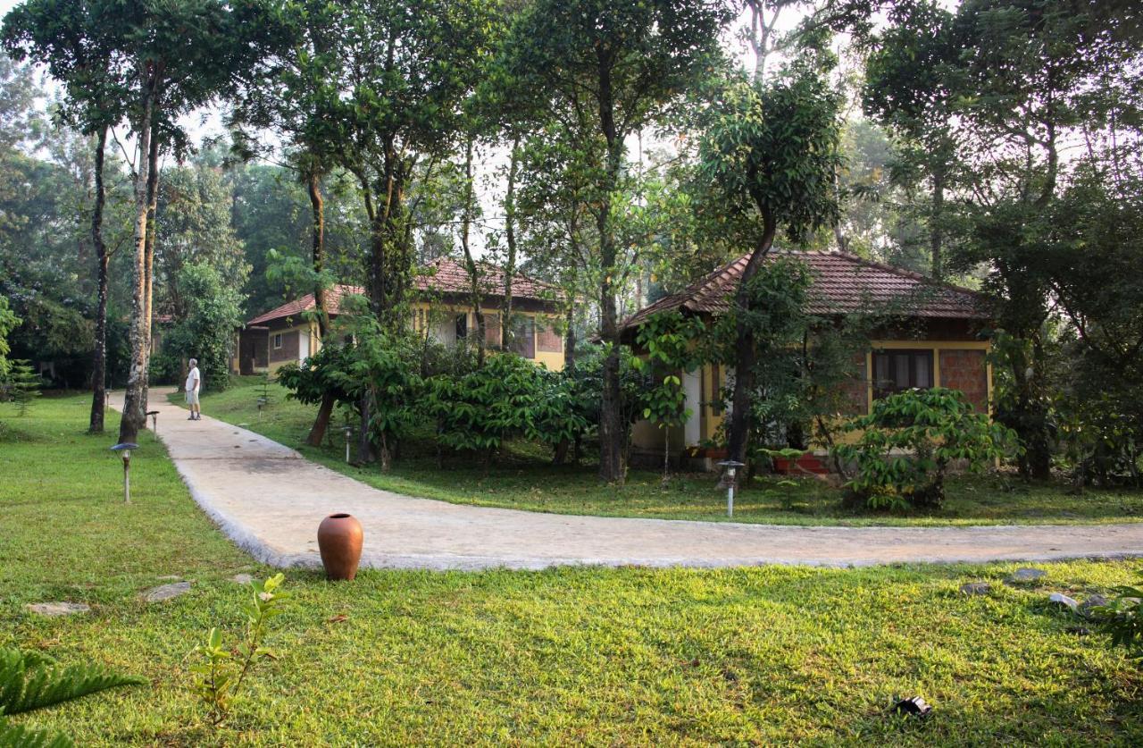 Agraharam Resorts Thirunelly Екстериор снимка