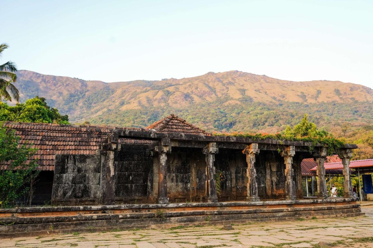 Agraharam Resorts Thirunelly Екстериор снимка